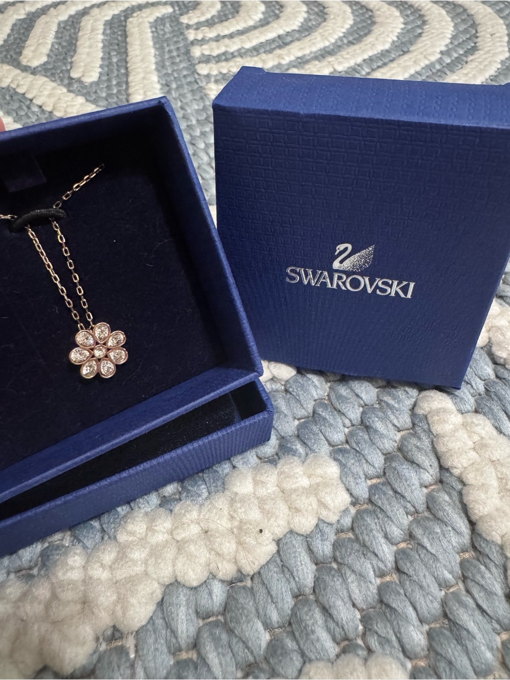 Swarovski Astrid Crystal Flower Pendant Necklace 5055514